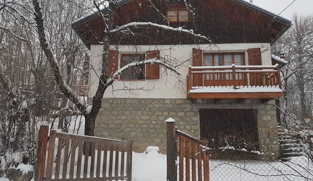 CHALET LE CHEVREUIL Near La Foux d'Allos