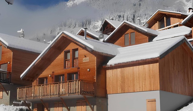 Chalet le refuge on the Alpe d'Huez ski area