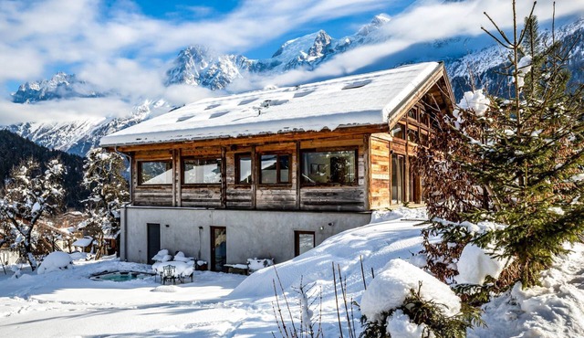 Chalet Leandre: This chalet is simply stunning, a 2 year labour of love to convert this old farmhous