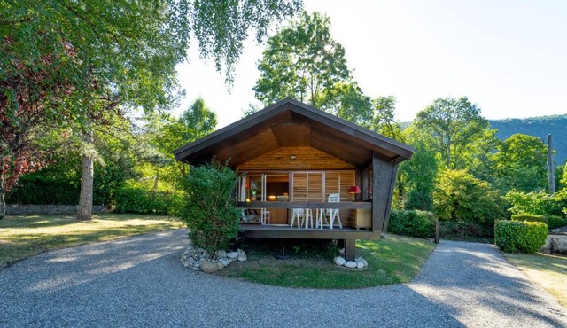 Chalet lEdelweiss - chalet cocoon dans 4000m2 de jardin avec parking