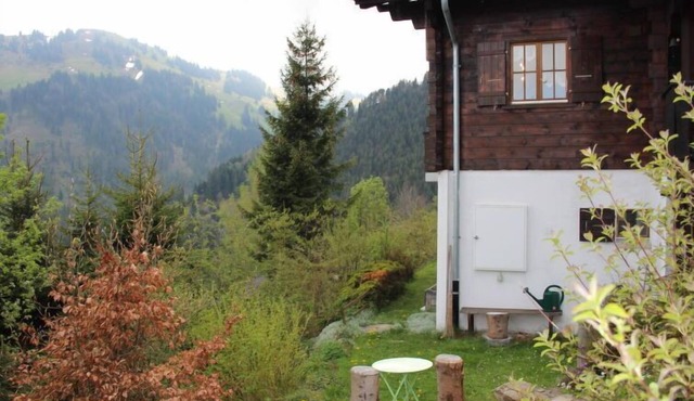 Chalet Les Pitchounes by Interhome