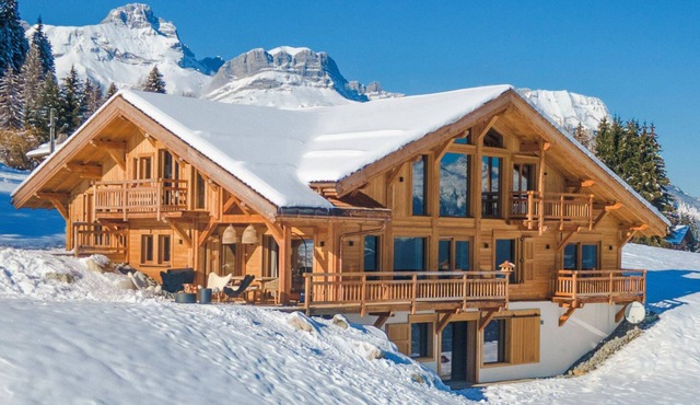 Chalet Les Granges I Luxe I Pool & Sauna I Cinema room