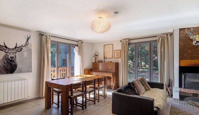 Chalet 'Lilette' with Mountain View, Private Terrace and Wi-Fi