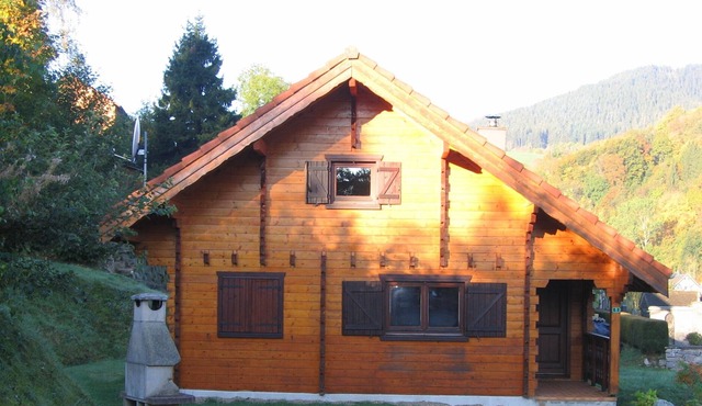 Chalet located in the mountains near the resort of Lac Blanc SUMMER WINTER.