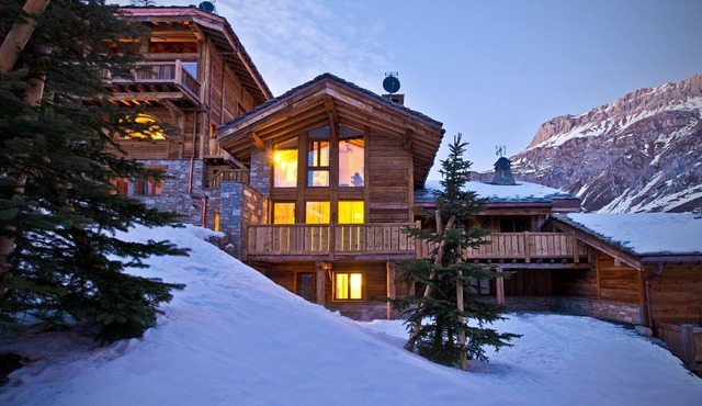 Chalet luxueux avec piscine & hammam à Val d’Isère