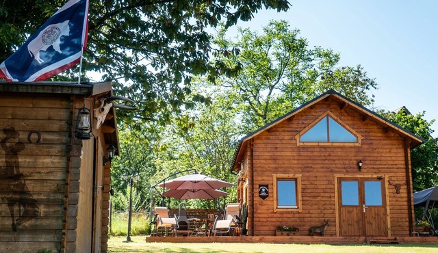 CHALET * - LUXURY & SPA - Lac d'Aiguebelette *WYOMING LODGE*