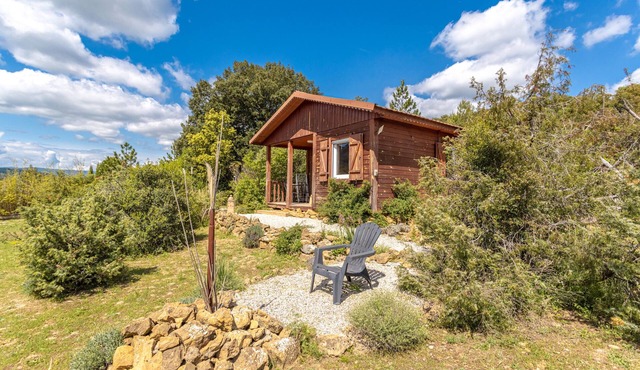 Chalet 'Maroc' with Mountain Views, Shared Pool & Private Terrace