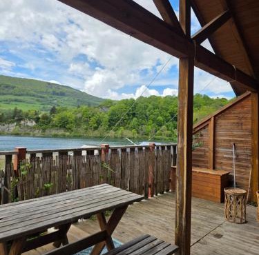 Chalet magnifique vue lac & piscine