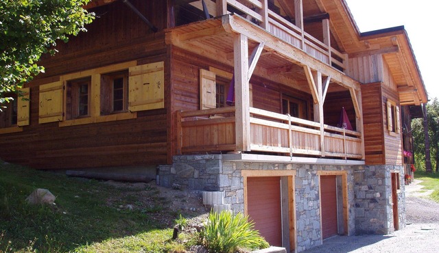 chalet - MANIGOD. Big and luxury house next to LA CLUSAZ