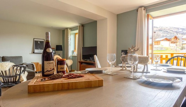 Chalet Mariejo, Sauna et Charme Alpin