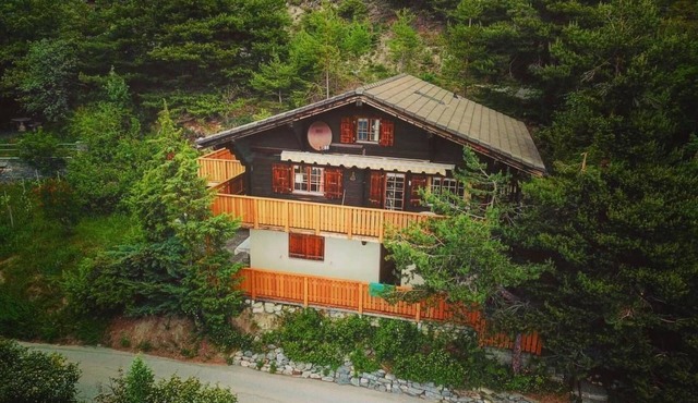 Chalet Mon Refuge St. Barbara, Leuk by Interhome