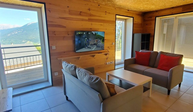 Chalet Montagne, 12 Places, au Cœur D'embrun et de la Nature