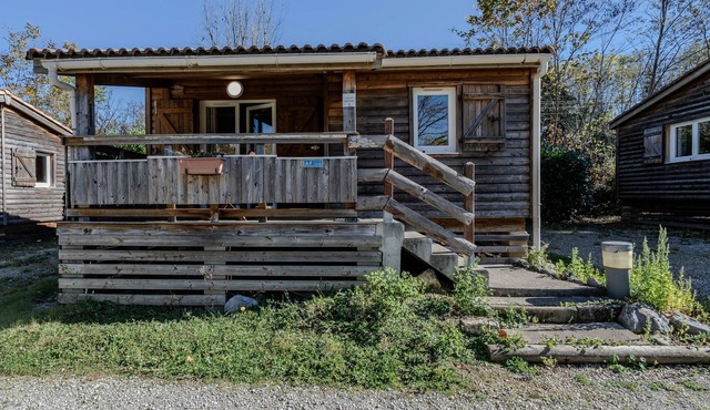 Chalet 'Montana 3- 4pers' with Private Pool and Wi-Fi