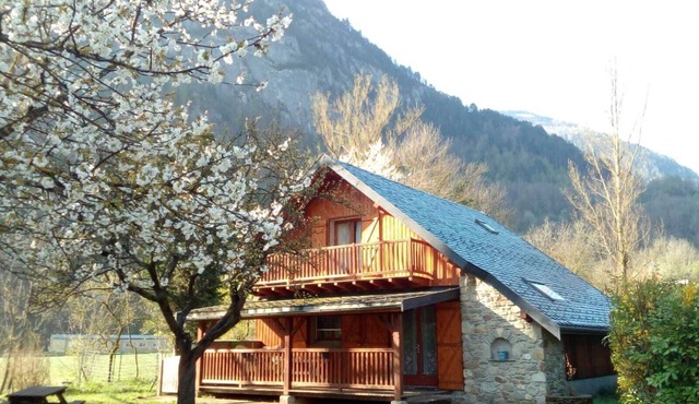 Chalet Montcalm | Rent for 8 people in Vicdessos | France Saintjeandumontcalm.fr