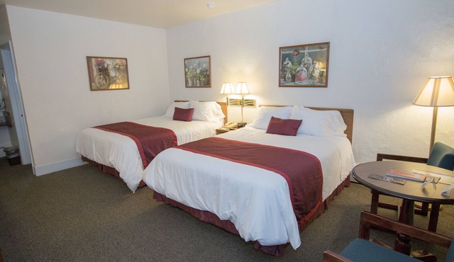 Chalet Motel Mequon
