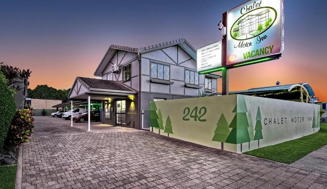 Chalet Motor Inn