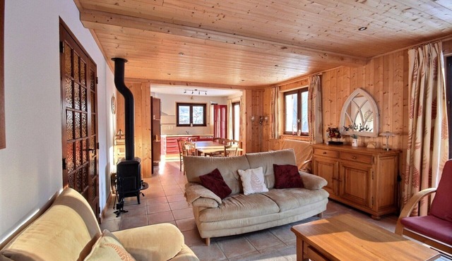 Chalet Mouillettes - Sleeps 8 - Mountain views - Garden - Saint-Jean-D'Aulps - Near Morzine
