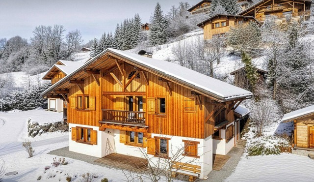 Chalet Nahuel Huapi - family break with mountain views - OVO Network