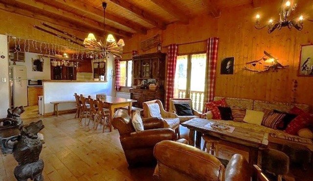 Chalet Nature, Pistes en Hiver & Alpages en Été, pour 14 Pers., Cheminée, Wifi, Balcons & Terrasse