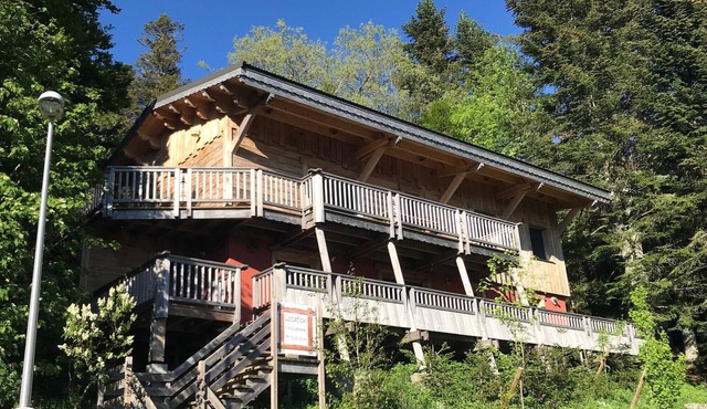 Chalet neuf, spa, sauna, terrasses Sud