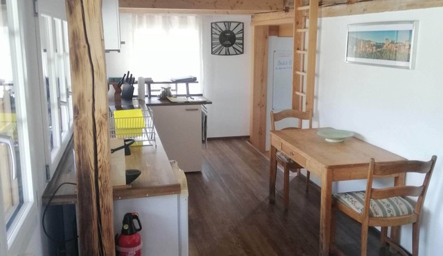 Chalet "Niesenblick" with views of the lake, Jungfrau, Mönch and Eiger