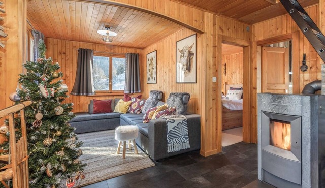 Chalet Noisette | Authentic Swiss chalet | Perfect for families