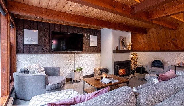 Chalet Norwegian, Turn Key Amenities + Pet Friendly + Hi Speed WiFi