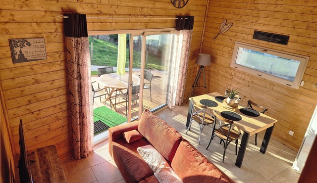 Chalet on the banks of the Saône