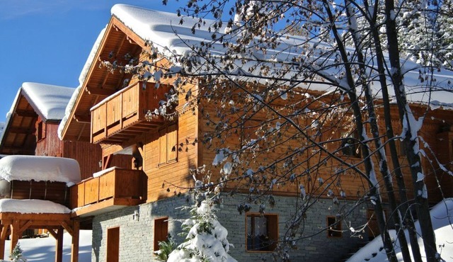 CHALET on the slopes of the Grand Domaine de VALMOREL-SAINT FRANCOIS LONGCHAMP