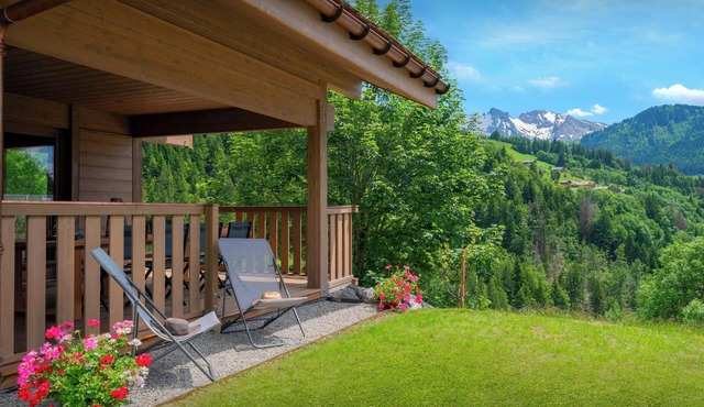 Chalet Ours Rouge - stay for 11 with spa and home cinema - OVO Network