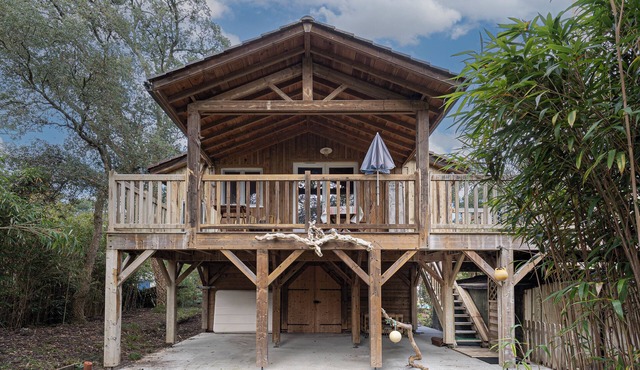 Chalet Perché with All Comforts in Labenne Océan – Unique Getaway for 4 Guests - Beach Nearby