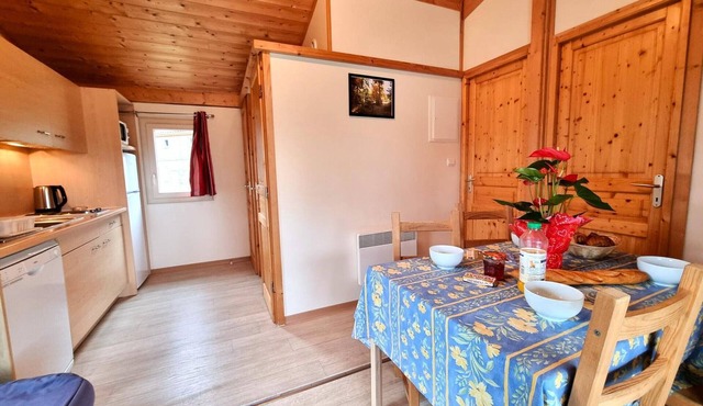 Chalet, pets welcome, preserved nature - 4 guests