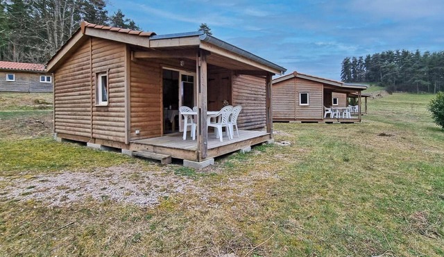 Chalet, pets welcome in Haut-Forez - 4 guests