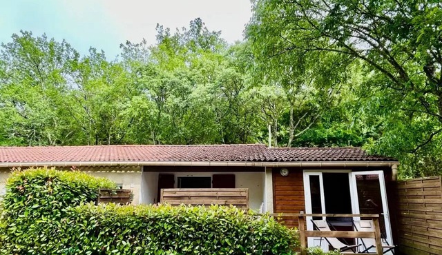 Chalet Prestige - 30m² - 2 bedrooms - Covered terrace 10m² - Sleeps 7