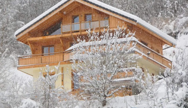 Chalet 'Ps Vue Panoramique' with Mountain View, Private Terrace and Private Garden
