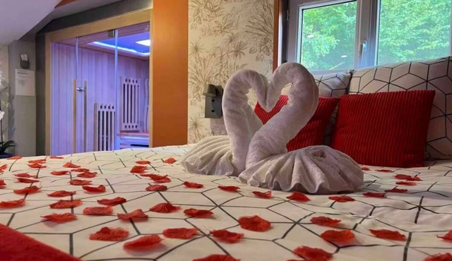 Chalet romantique avec spa et sauna prives