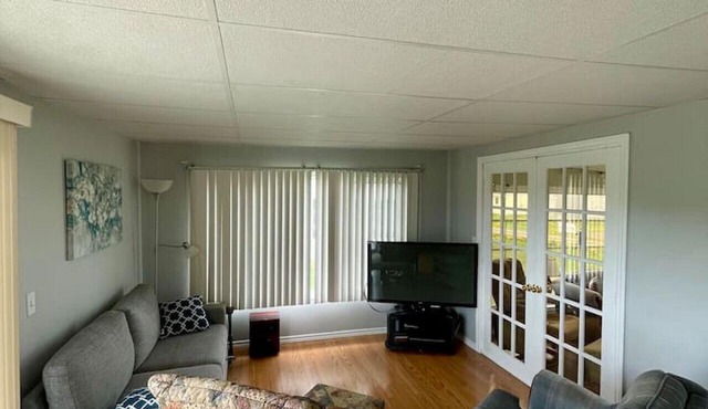 Chalet Relaxation - Cottage with Beach View in Bouctouche Sud