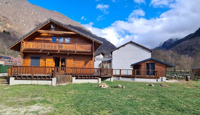 CHALET "RIVIERA" 4* jaccuzzi wifi ANDORRA ax les thermes Orlu ski