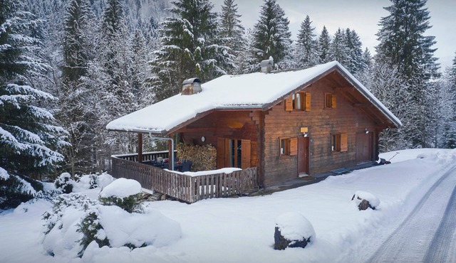 Chalet Rochamour - mountain holiday for 14 with spa - OVO Network
