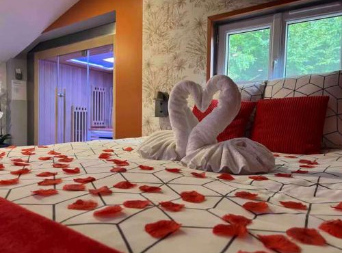 Chalet romantique avec spa et sauna privés