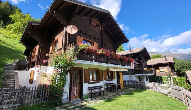 Chalet Romantica: Private Garden and Relaxation at 1,200m