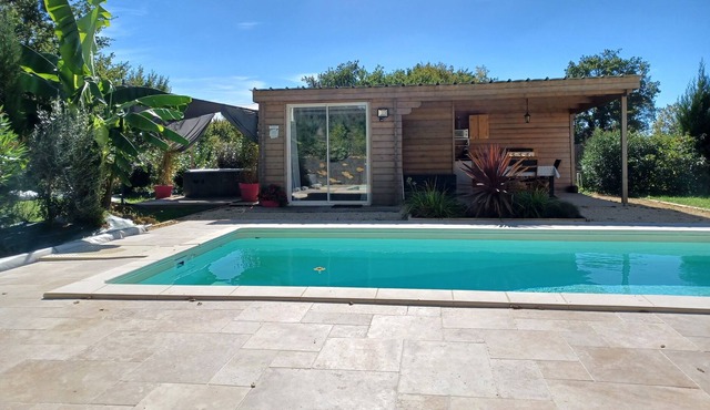 Chalet room with swimming pool, spa and summer kitchen in Monpazier in Périgord