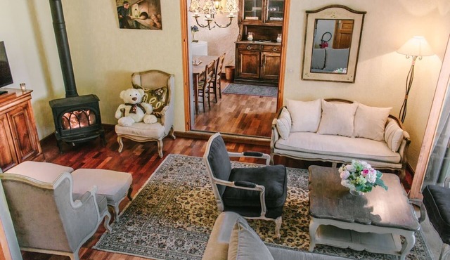 Chalet Rostaing - Incredible vaulted ceiling dining room and breathtaking garden, by Ski Peak