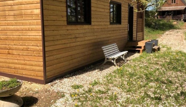 Chalet rustique avec terrasse et WiFi au cœur du Périgord Noir - FR-1-616-387