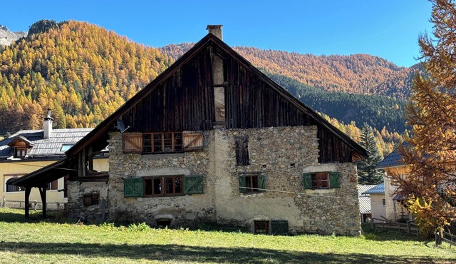 Chalet Saint Pierre - Queyras (Arvieux) - Sleeps 13/sleeps 5 - Direct slope access