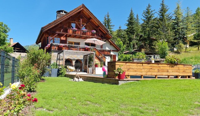 Chalet SERRE CAMBEOU Piscine&spa