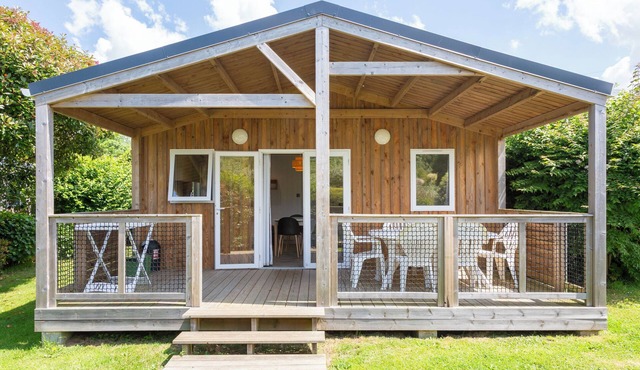 Chalet 'Sésame À 5min Des Plages' with Shared Pool, Terrace and Garden