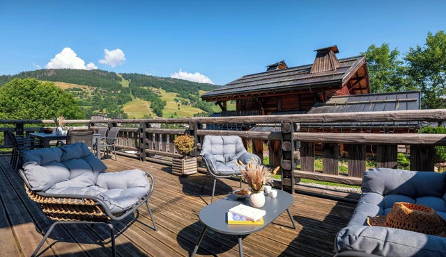 Chalet Snow Love - Sauna and garden close to Megève's center - OVO Network