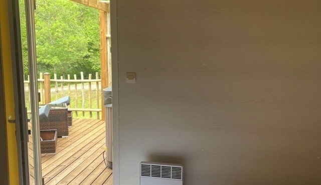 Chalet/Spa and private lake