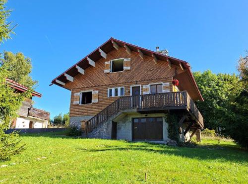 Chalet spacieux à Les Rousses pour 10 pers, proche commerces - FR-1-834-9